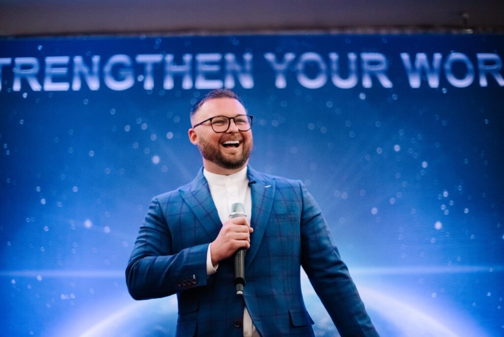 Eric McNeil and His Rise in Finance